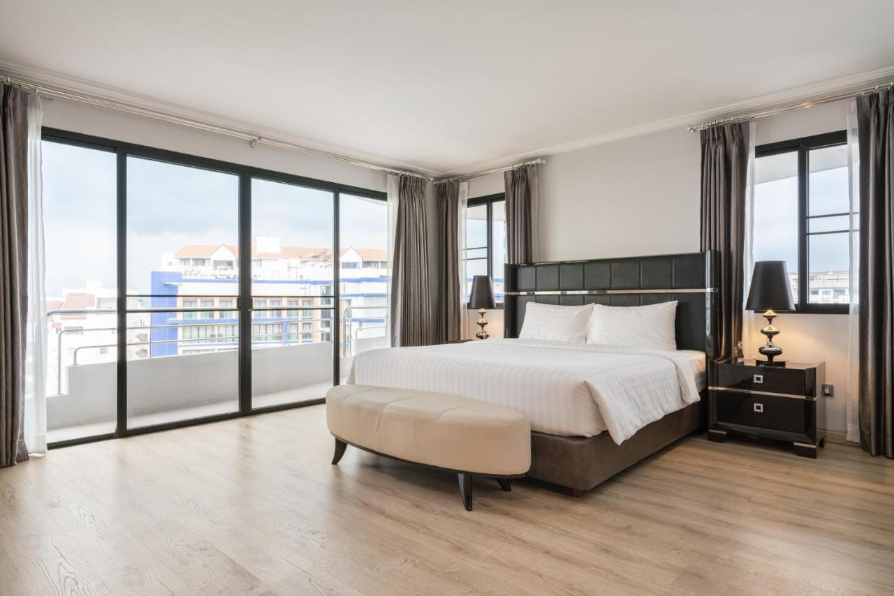 Sirin Exclusive Hotel And Residence Pattaya Bagian luar foto