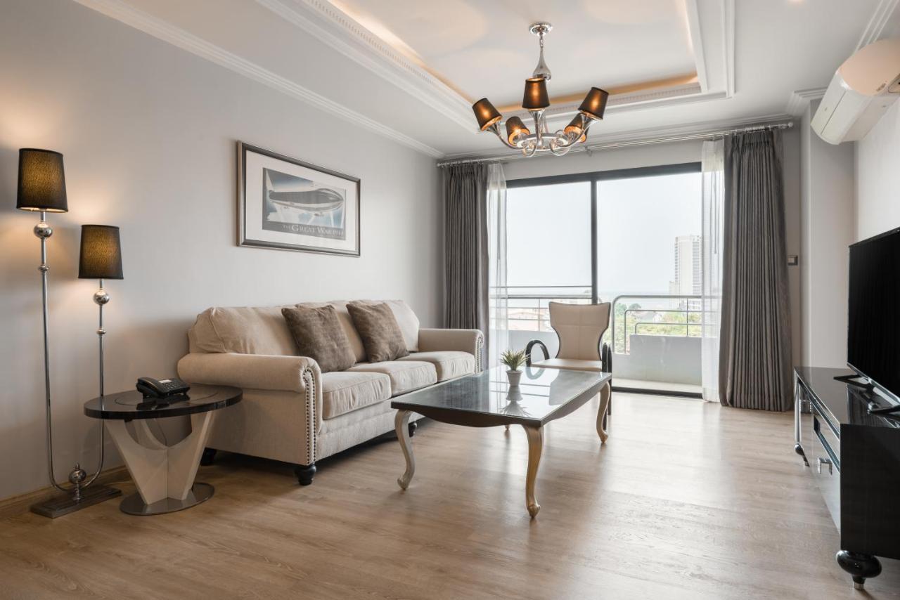 Sirin Exclusive Hotel And Residence Pattaya Bagian luar foto